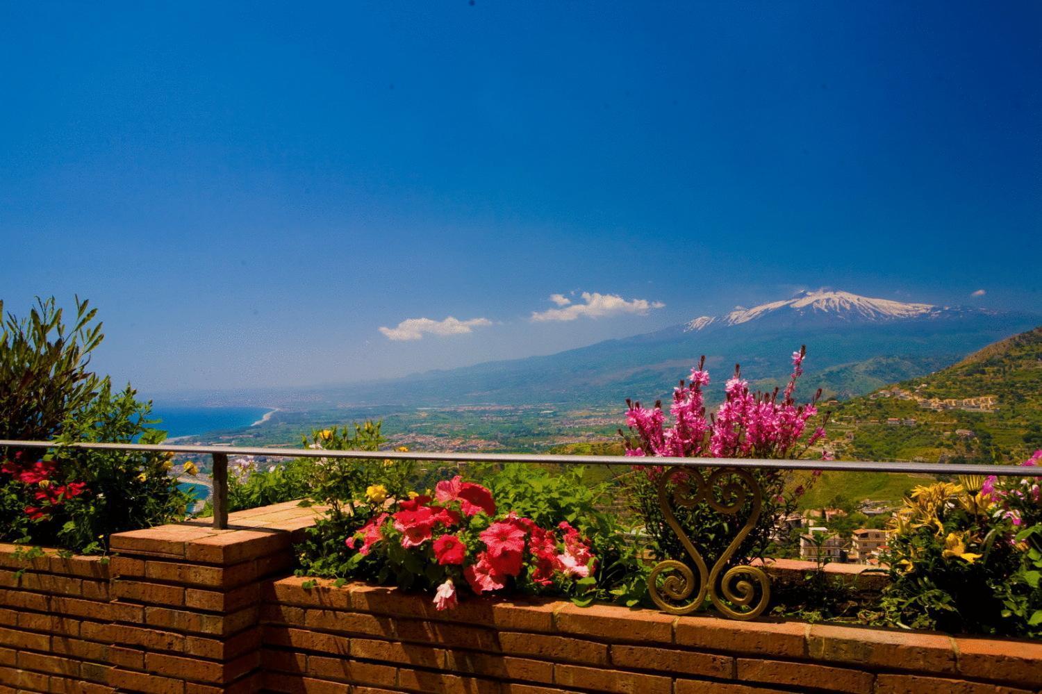 Villa Angela Taormina Luaran gambar