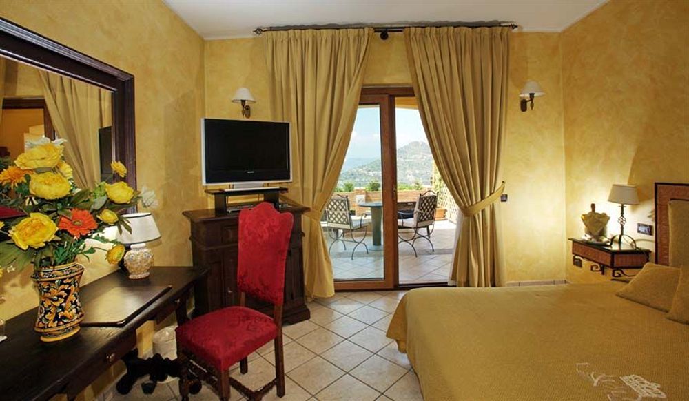 Villa Angela Taormina Luaran gambar