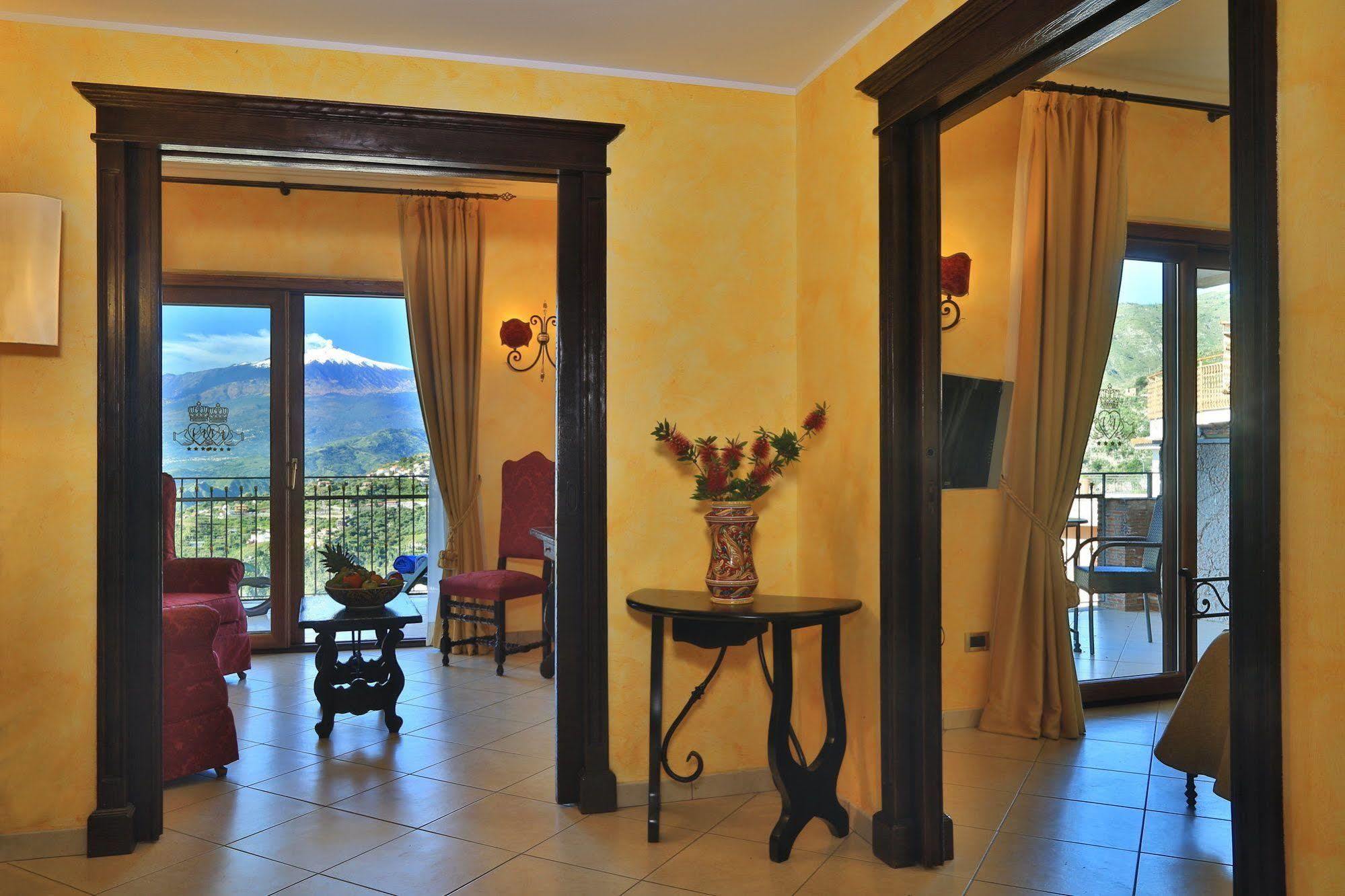 Villa Angela Taormina Luaran gambar